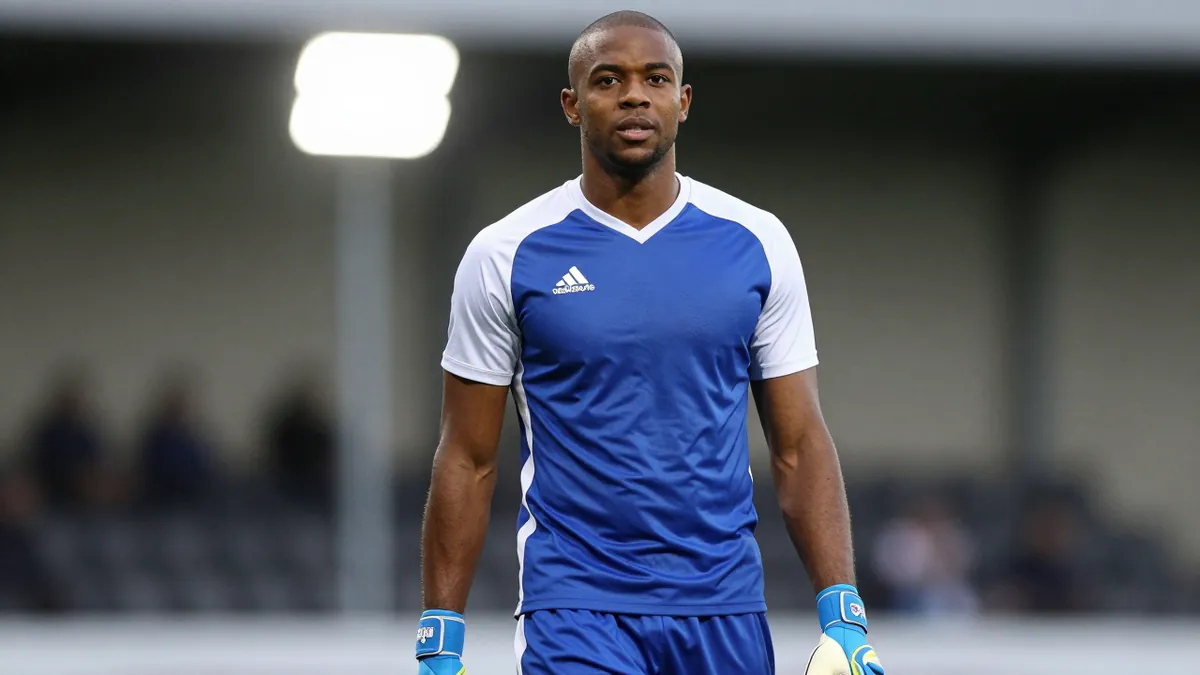 Wealdstone has signed former Luton forward Admiral Muskwe and former Crawley defender Dion Conroy